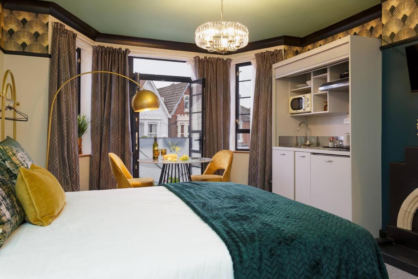 Ferryman Apartments By Places To Be ポーツマス エクステリア 写真