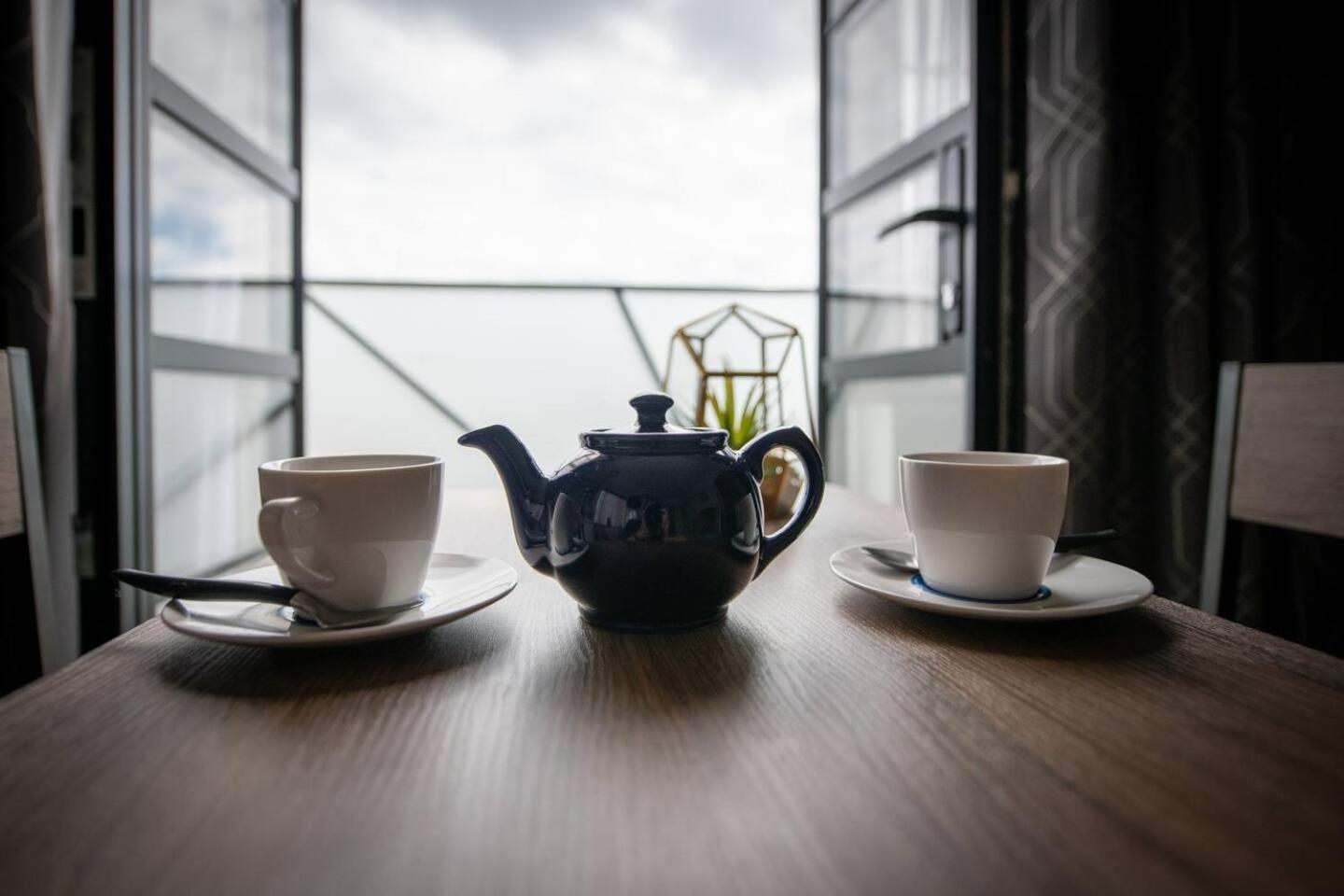 Ferryman Apartments By Places To Be ポーツマス エクステリア 写真